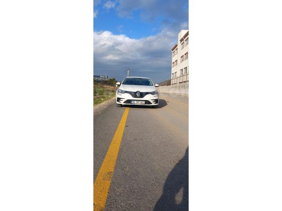 Acil acil Temiz kullanılmış megan cuzi miktarda pazarlık payı vardır boş tekliflerde bulunmayın kimse parasını yerde bulmamış