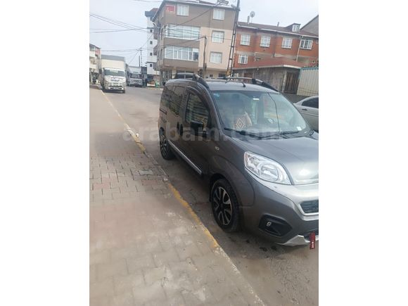 2018 çıkışlı koltuk ışıtmalı en full paket yetkili servis bakımlı