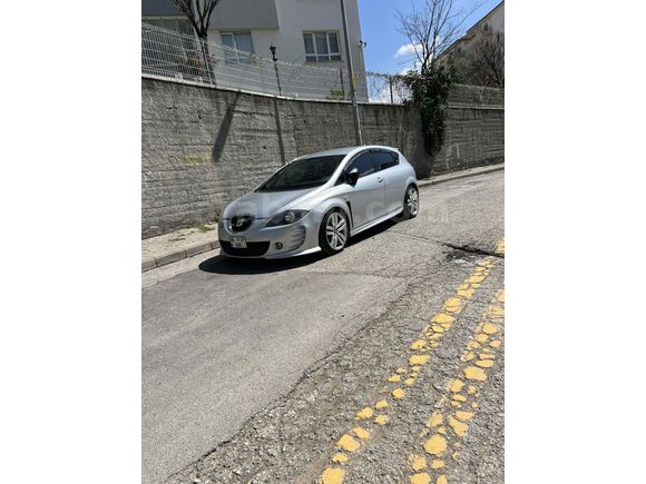Sahibinden Seat Leon 1.6 Stylance 2006 Model sıfır motorlu 