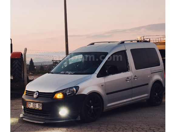 Sahibinden Volkswagen Caddy 1.6 TDI Trendline 2012 Model  280.000 km Gri (titanyum)