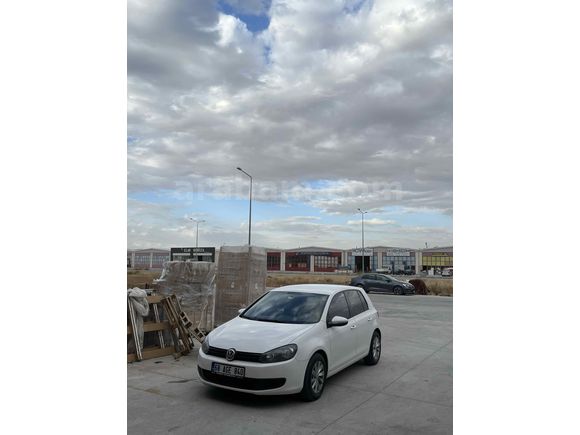 Sahibinden Volkswagen Golf 1.6 Trendline 2010 Model  120.000 km Beyaz