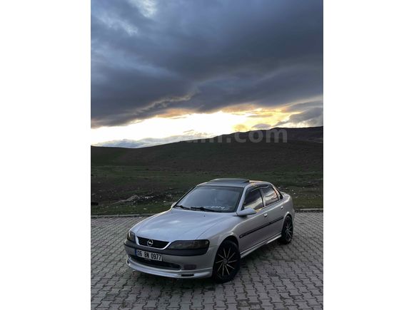 Sahibinden Opel Vectra 2.0 CD 1997 Model 