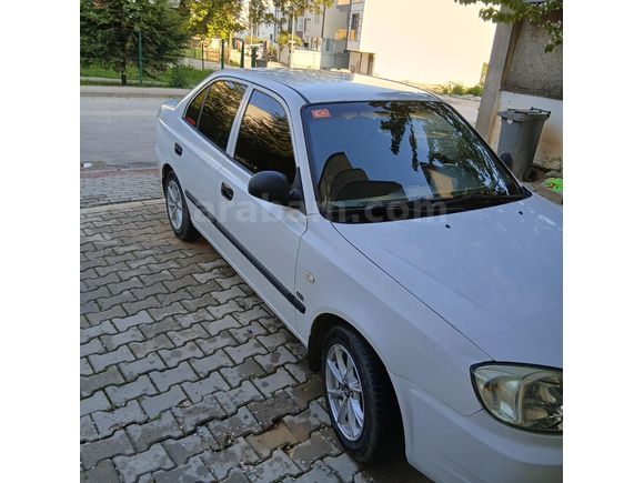Sahibinden Hyundai Accent 1.5 CRDi Admire 2005 Model