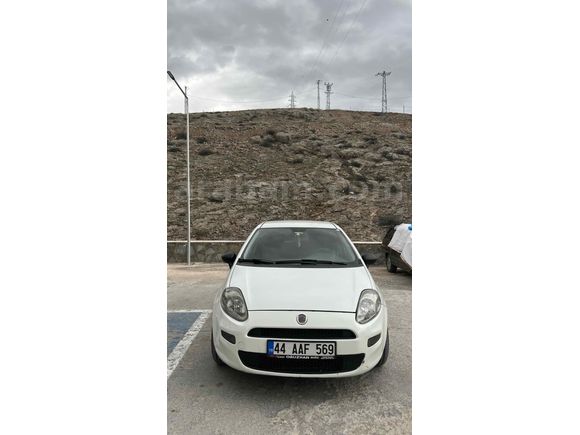 Sahibinden Fiat Punto EVO 1.4 Fire My Life 2012 Model  225.000 km Beyaz