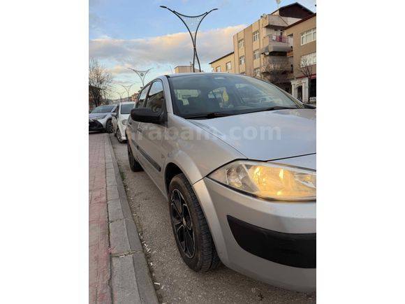 SIFIR MOTORLU MEGANE 2 86 HP