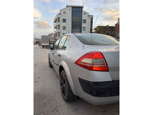 SIFIR MOTORLU MEGANE 2 86 HP