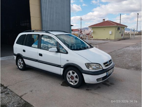 Sahibinden Opel Zafira 1.8 Comfort 2000 Model