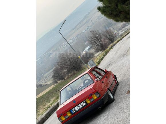 Sahibinden Tofaş Şahin S 2000 Model  150.000 km Kırmızı