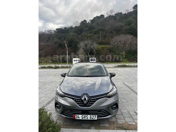 Sahibinden Renault Clio 1.0 TCe Touch 2023 Model 