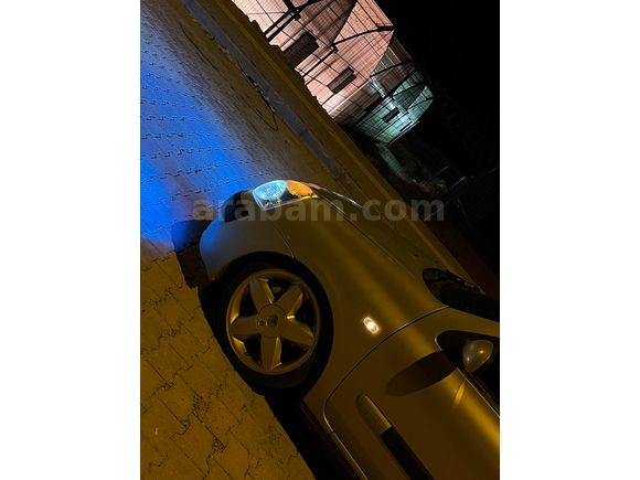 Sahibinden Renault Clio 1.4 2002 Model 