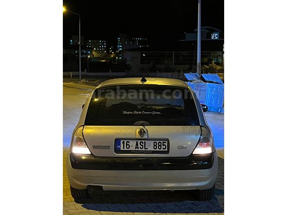 Sahibinden Renault Clio 1.4 2002 Model 