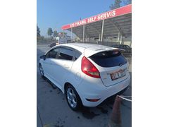 Sahibinden Ford Fiesta 1.6 TDCi Titanium 2011 Model