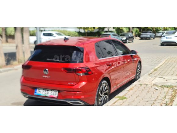 Golf 8@ 1.0 eTSI Style 2022@**KIS PAKET**