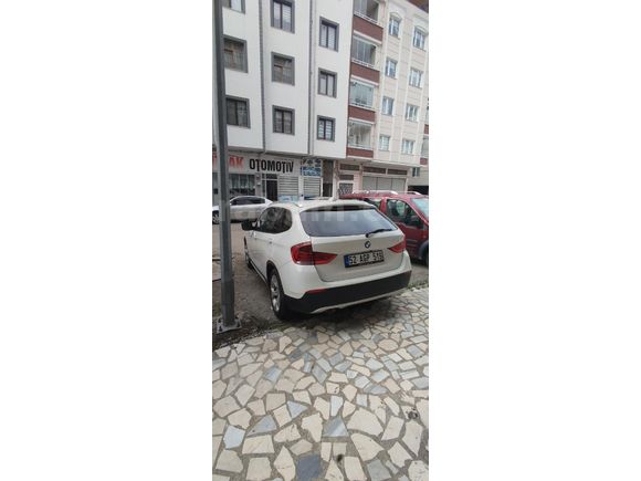 Sahibinden 186 binde BMW X1 20d xDrive 2012 Model