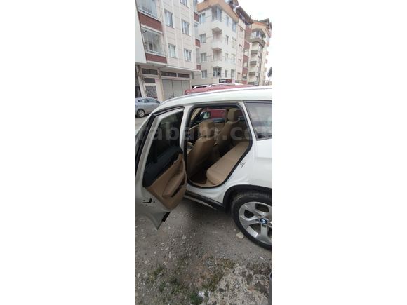 Sahibinden 186 binde BMW X1 20d xDrive 2012 Model