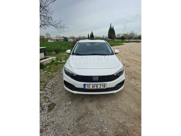 Memurdan temiz 2021 Model Fiat egea 1.4 benzin & LPG