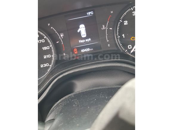 Memurdan temiz 2021 Model Fiat egea 1.4 benzin & LPG