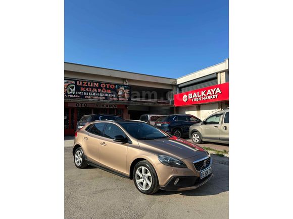 Sahibinden Volvo V40 Cross Country 1.6 D Advance 2014 Model 