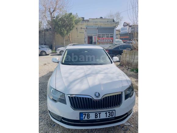 Sahibinden Skoda SuperB 1.6 TDI Elegance 2013 Model 