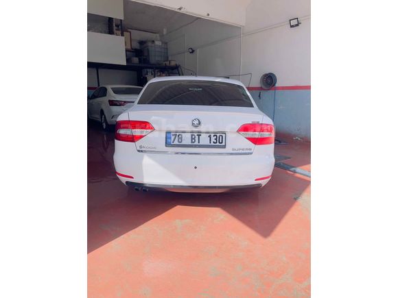Sahibinden Skoda SuperB 1.6 TDI Elegance 2013 Model 