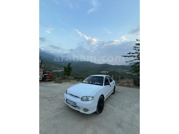 Sahibinden Hyundai Accent 1.3 LS 1998 Model