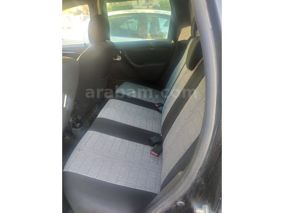 ÇekiDemiri ruhsataişli, Sahibinden,arazidekullanılmadı,Dacia Duster1.5 dCiLaureate 2011Mod