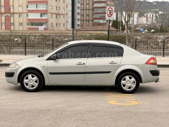 Galeriden Renault Megane 1.5 dCi Dynamique 2004 Model Ordu