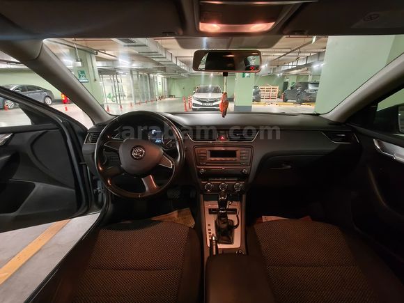 2. Sahibinden Dizel Otomatik Octavia