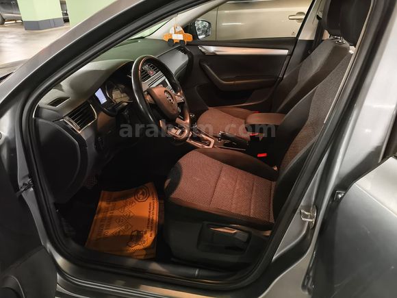 2. Sahibinden Dizel Otomatik Octavia