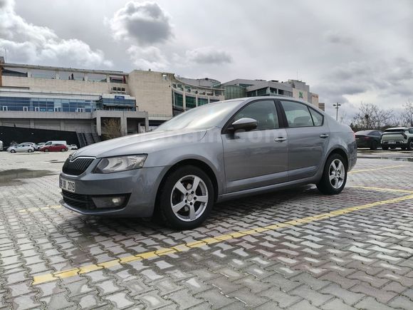 2. Sahibinden Dizel Otomatik Octavia