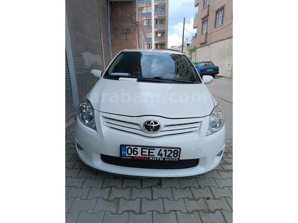 Sahibinden Toyota Auris 1.4 D-4D Comfort Extra 2011 Model Gaziantep