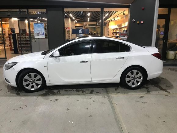 Sahibinden Opel Insignia 1.6 T Cosmo 2010 Model