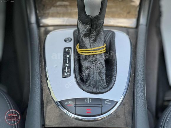 CEYLAN OTOMOTİV'DEN E320 AVANTGARDE DEGİŞENSİZ CAM TAVAN
