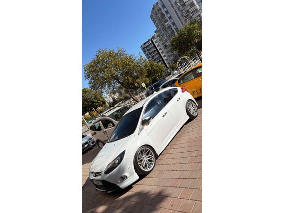 Sahibinden Ford Focus 1.6 Ti-VCT Style 2012 