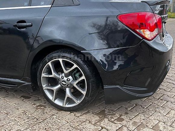 *2010 CHEVROLET CRUZE 1.6 LS PLUS FULL++FULL SANRUFLU BODY KIT*