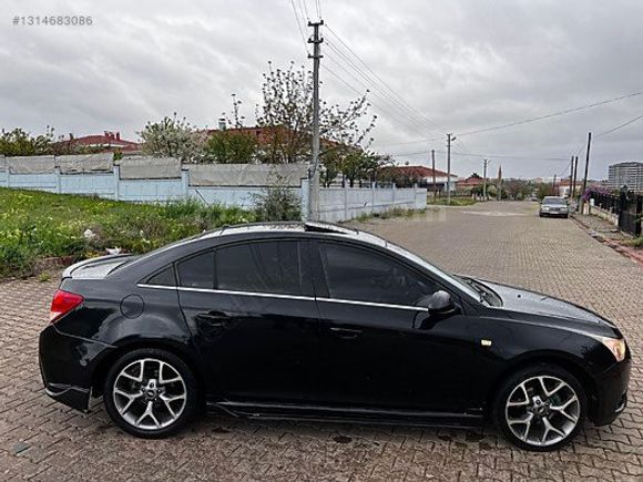 *2010 CHEVROLET CRUZE 1.6 LS PLUS FULL++FULL SANRUFLU BODY KIT*