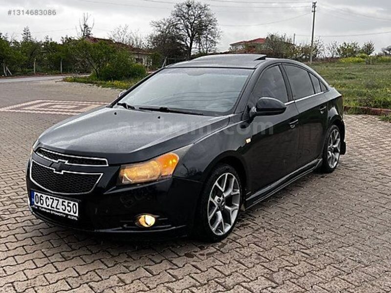 Galeriden Chevrolet Cruze 1.6 LS Plus 2010 Model Kırşehir 295.000 km Siyah