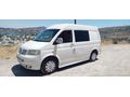 Yüksek tavan T5 Transporter kamp aracı.