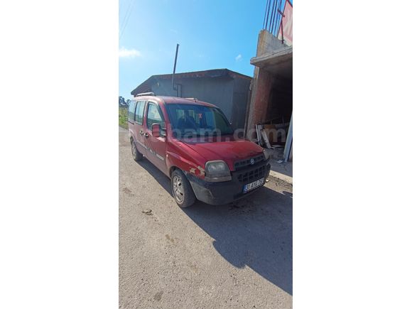Sahibinden Fiat Doblo Combi 1.3 Multijet Active 2005 Model  320.000 km Kırmızı