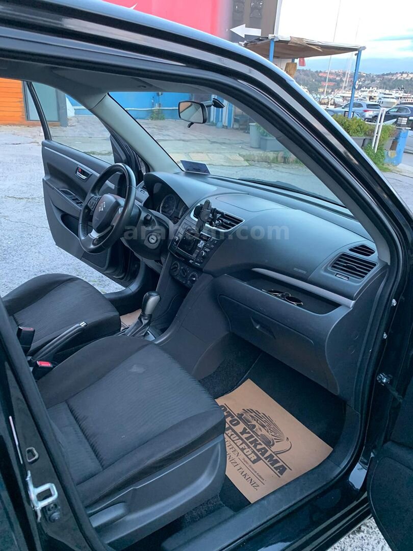 Sahibinden Suzuki Swift 1.2 GL 2013 Model İstanbul 150.000 km Siyah 7