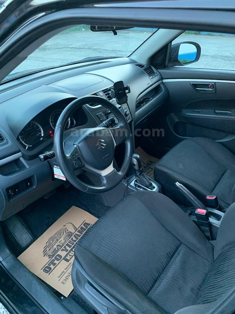 Sahibinden Suzuki Swift 1.2 GL 2013 Model İstanbul 150.000 km Siyah 5