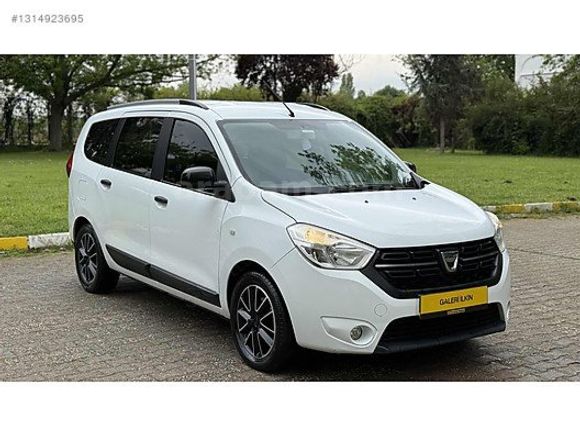 7 KİŞİLİK OTOMOBİL BAKIMLI MASRAFSIZ TEMİZ.K.K 12 TAKSİT