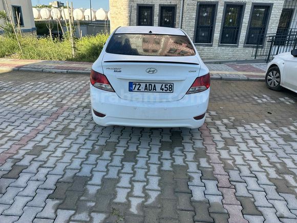 Sahibinden Hyundai Accent Blue 1.6 CRDI Biz 2013 Model Batman