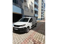 Sahibinden Peugeot Partner 1.5 BlueHDI Comfort 2024 Model 