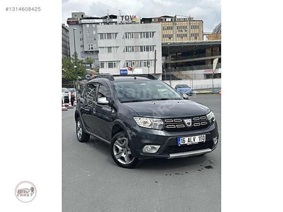 BAY CARS'TAN 2020 model Dacia Stepway Easy-R