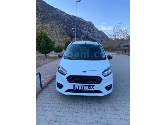 Sahibinden Ford Tourneo Courier 1.0 EcoBoost Titanium Plus 2023 Model