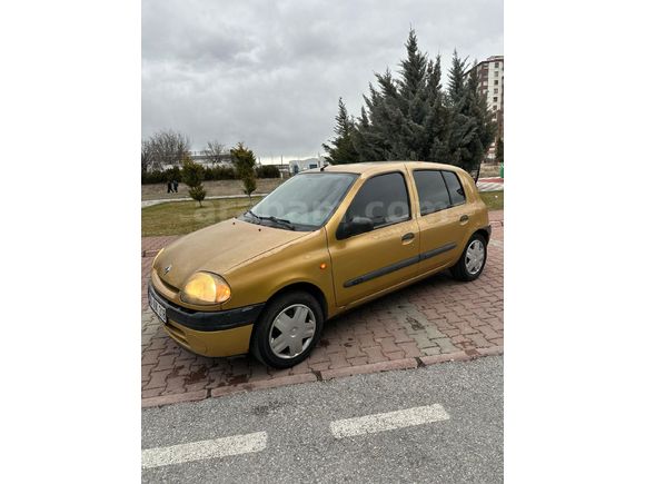 sahibinden 2000 model Orjinal degişensiz clio