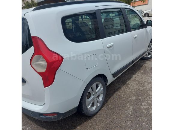 Sahibinden Dacia Lodgy 1.5 dCi Laureate 2013 Model