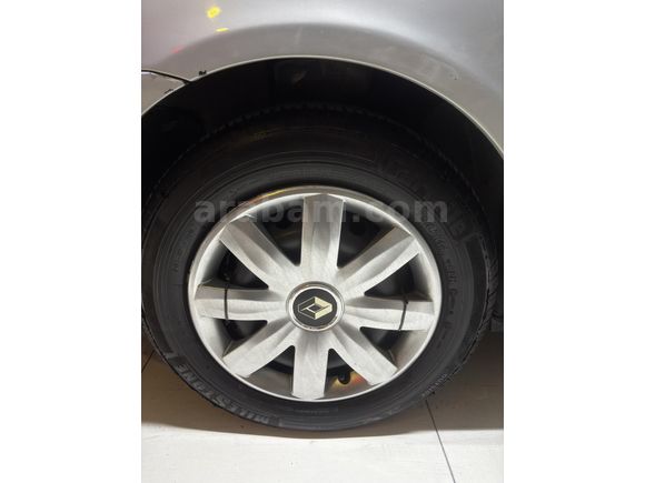 Sahibinden Renault Clio 1.4 Dynamique 2004 Model