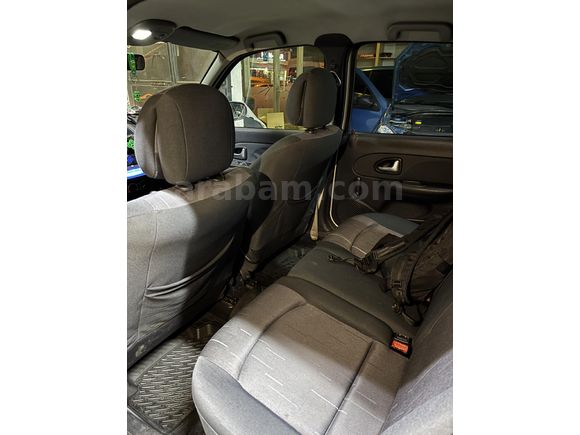 Sahibinden Renault Clio 1.4 Dynamique 2004 Model